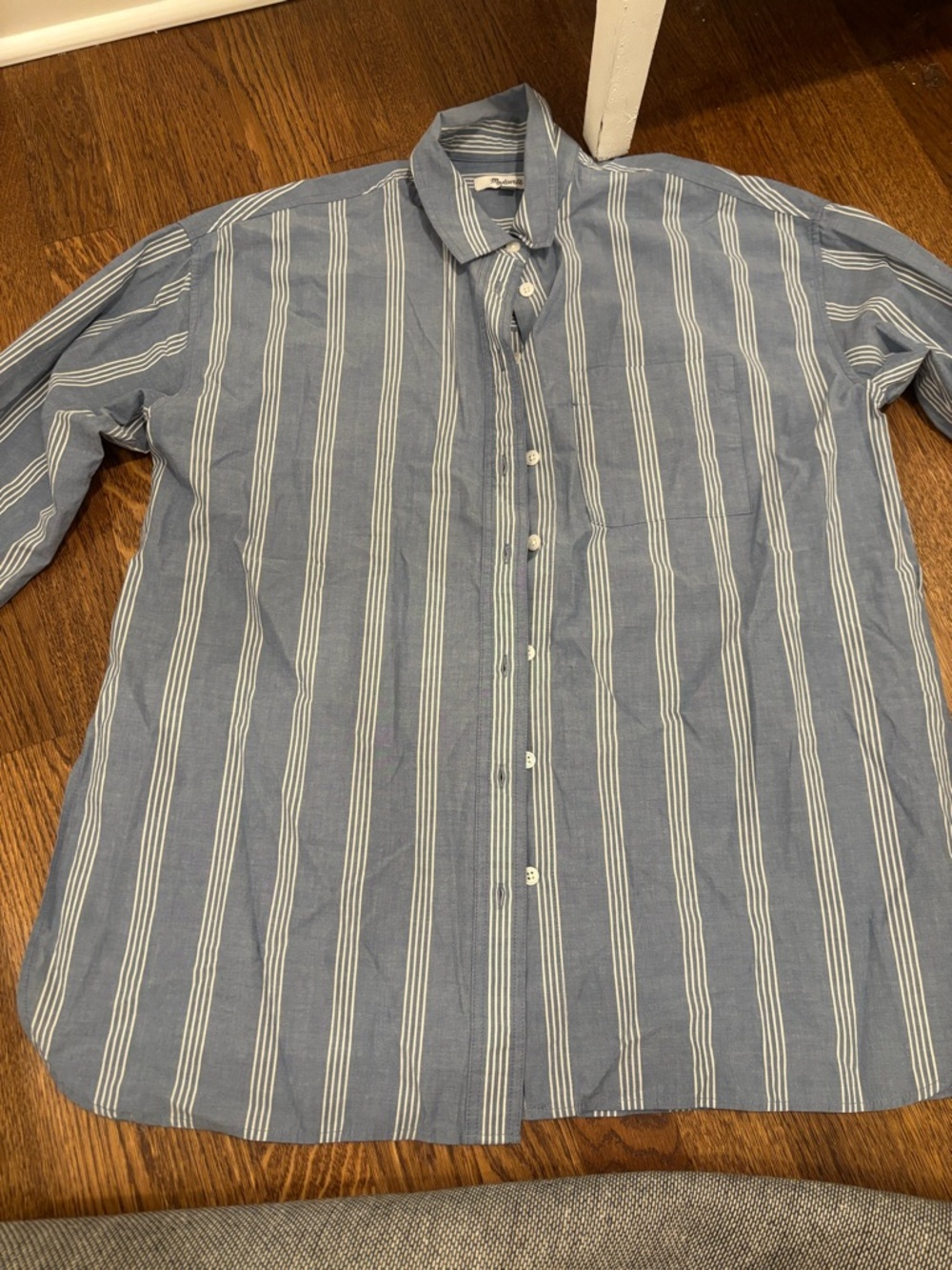 Madewell Blue and White Striped Casual Button-Down Shirt
